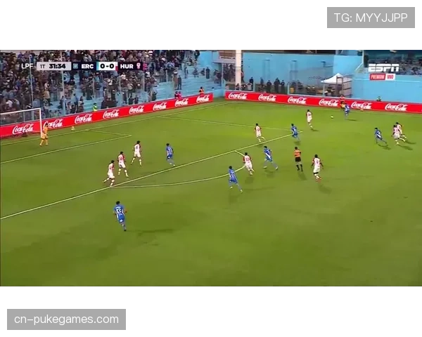 特写：对阵旧主破门后拒绝庆祝，洛卡特利展现复杂情感